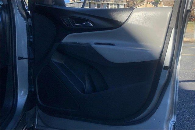 2023 Chevrolet Equinox Vehicle Photo in TOPEKA, KS 66609-0000