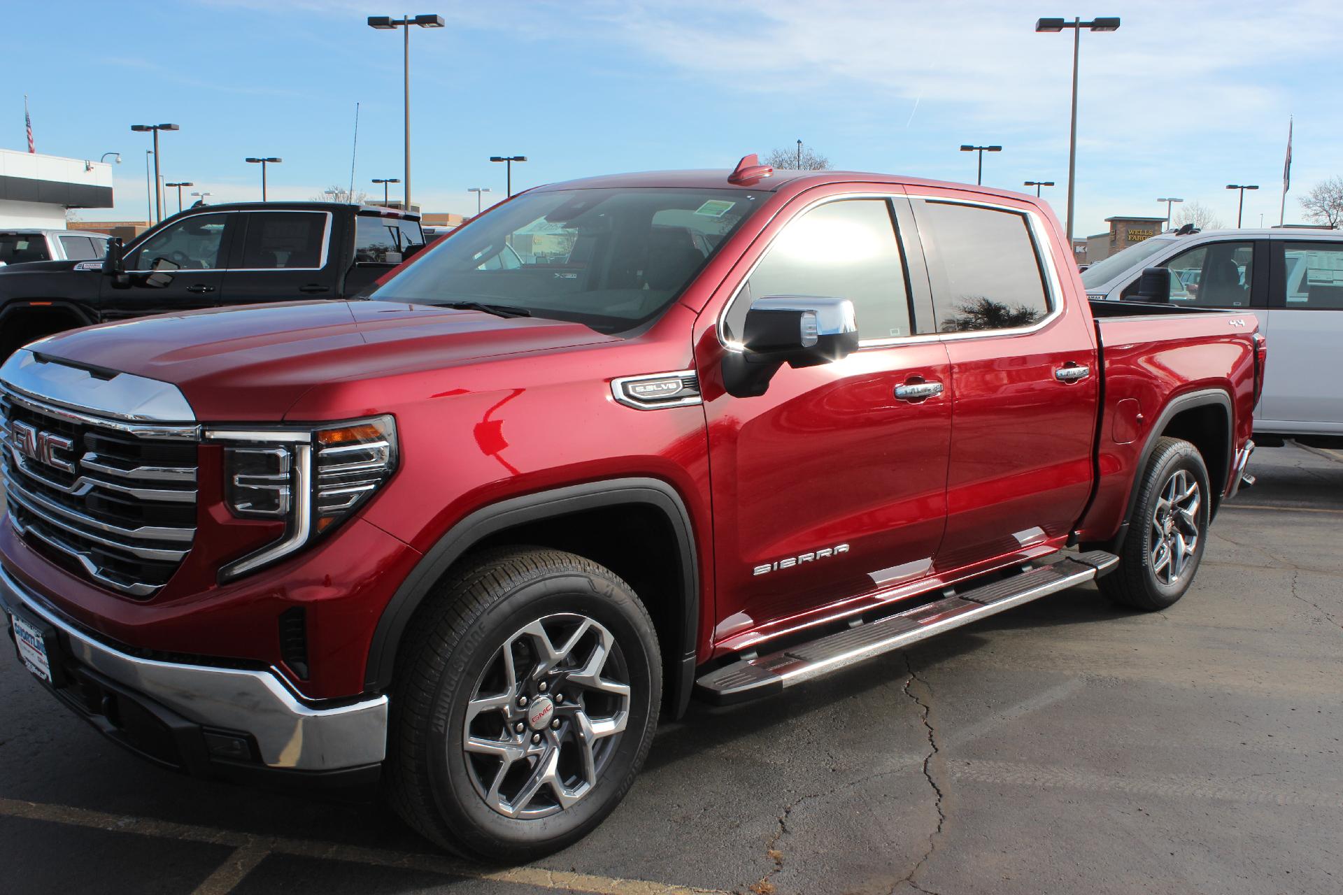 2024 GMC Sierra 1500 Vehicle Photo in AURORA, CO 80012-4011