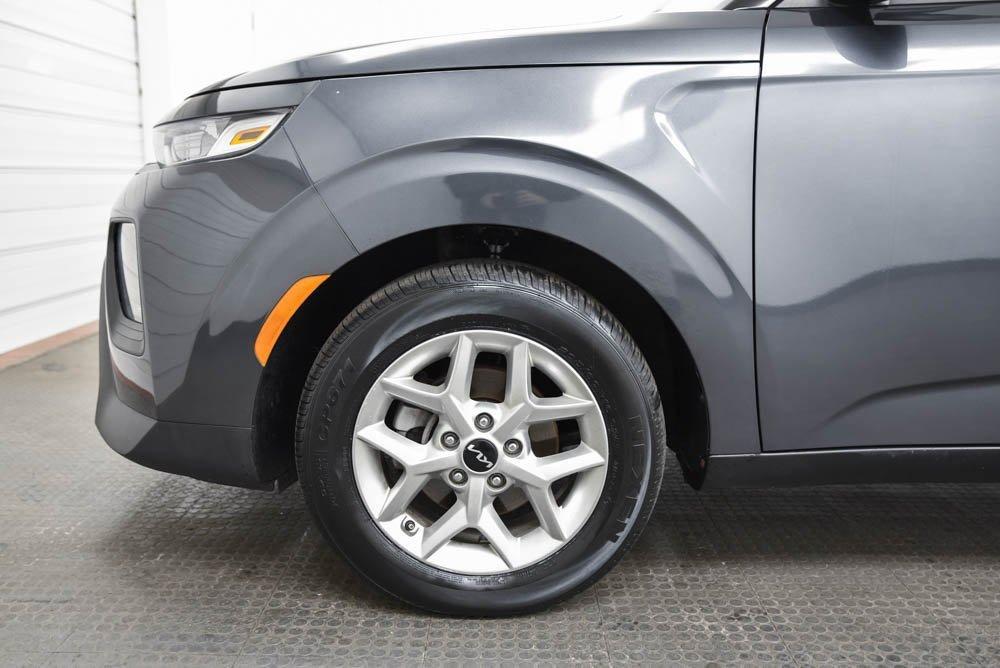 2022 Kia Soul Vehicle Photo in AKRON, OH 44303-2185