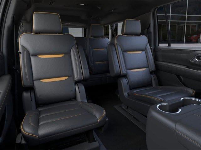 2024 GMC Yukon XL Vehicle Photo in COLLIERVILLE, TN 38017-9006