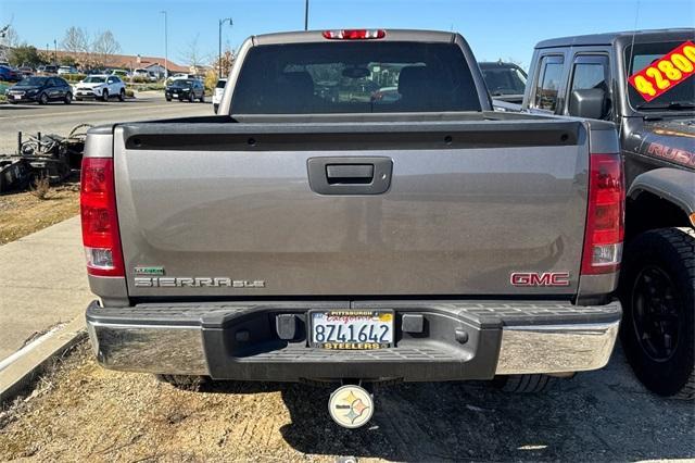 2011 GMC Sierra 1500 Vehicle Photo in ELK GROVE, CA 95757-8703