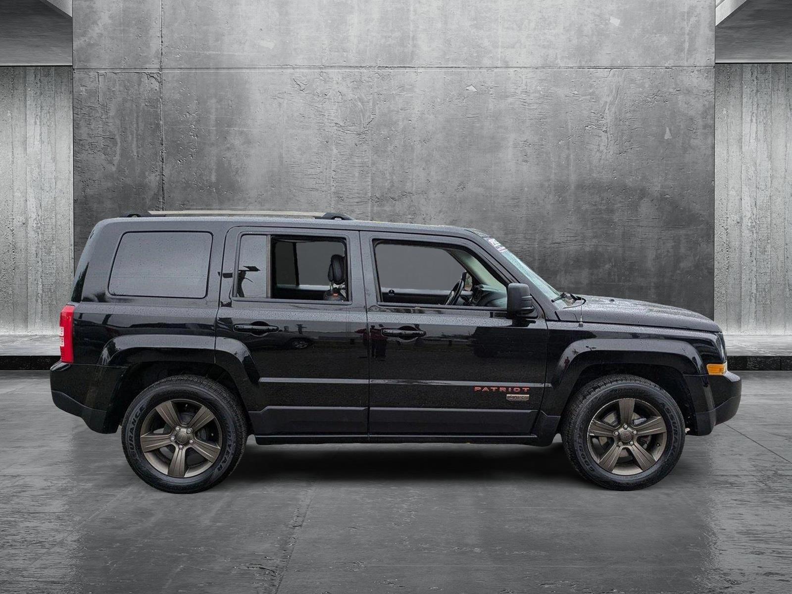 2017 Jeep Patriot Vehicle Photo in Tampa, FL 33614