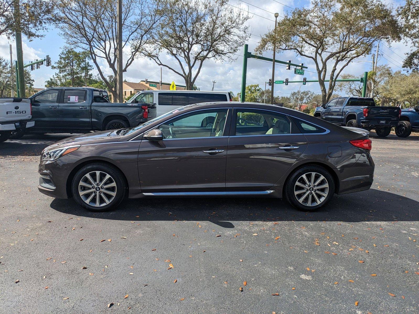 2016 Hyundai SONATA Vehicle Photo in Panama City, FL 32401