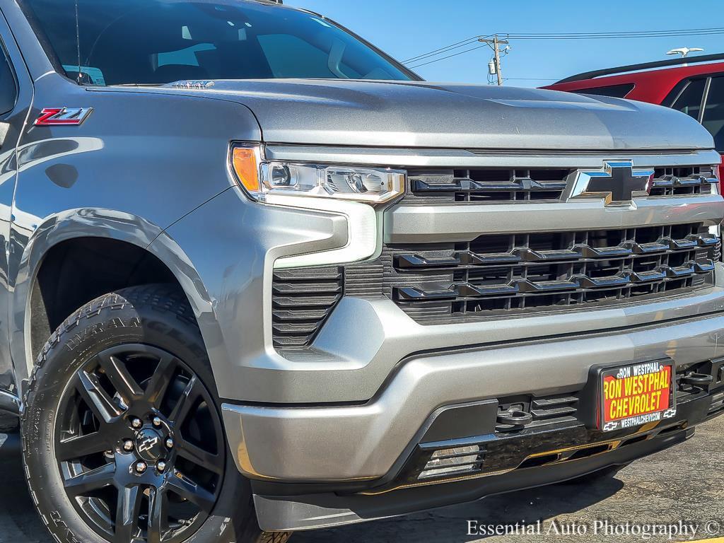 Used 2023 Chevrolet Silverado 1500 RST with VIN 1GCUDEE81PZ226961 for sale in Oswego, IL