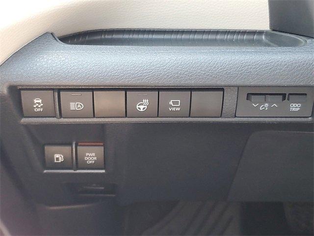 2022 Toyota Sienna Vehicle Photo in MILFORD, OH 45150-1684