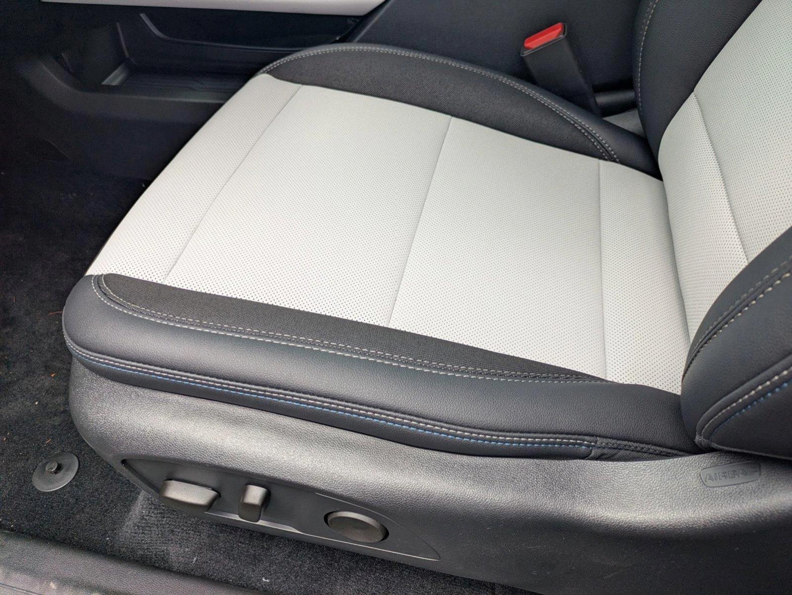 2025 Chevrolet Equinox EV Vehicle Photo in GREENACRES, FL 33463-3207