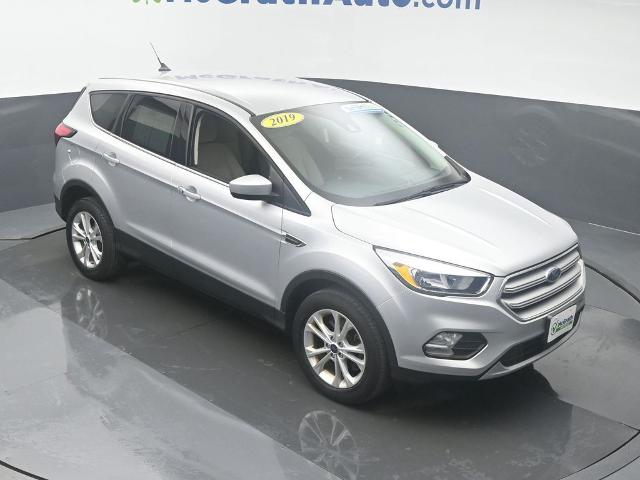 2019 Ford Escape Vehicle Photo in Cedar Rapids, IA 52402