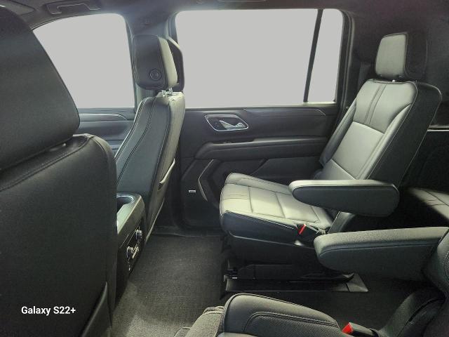 2024 Chevrolet Suburban Vehicle Photo in NEENAH, WI 54956-2243