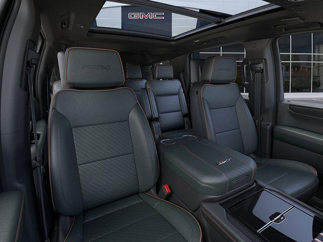 2025 GMC Yukon Vehicle Photo in WATERTOWN, CT 06795-3318