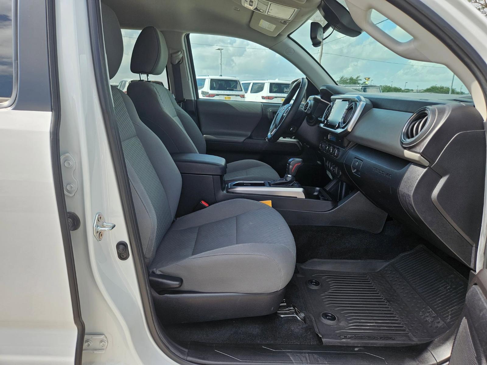 2023 Toyota Tacoma 4WD Vehicle Photo in Seguin, TX 78155