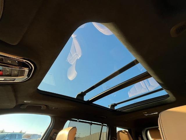2021 Jeep Grand Cherokee L Vehicle Photo in GREEN BAY, WI 54304-5303