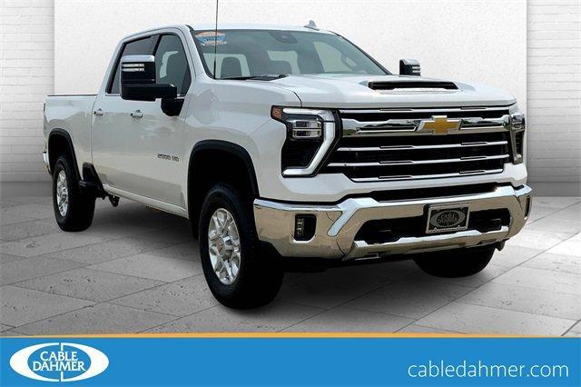 2024 Chevrolet Silverado 2500 HD Vehicle Photo in TOPEKA, KS 66609-0000