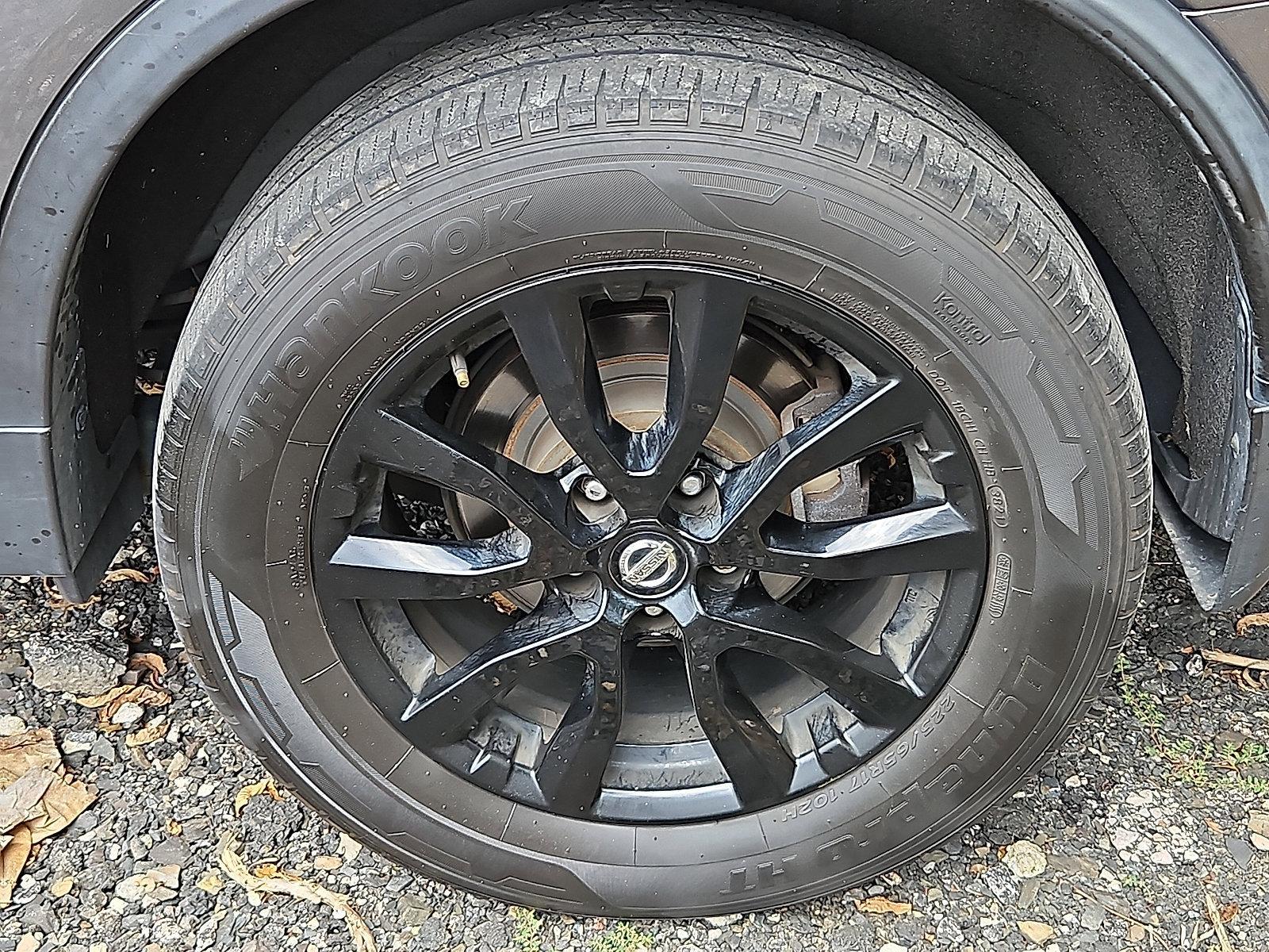2018 Nissan Rogue Vehicle Photo in Trevose, PA 19053