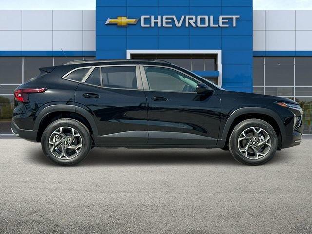 2025 Chevrolet Trax Vehicle Photo in RIVERSIDE, CA 92504-4106