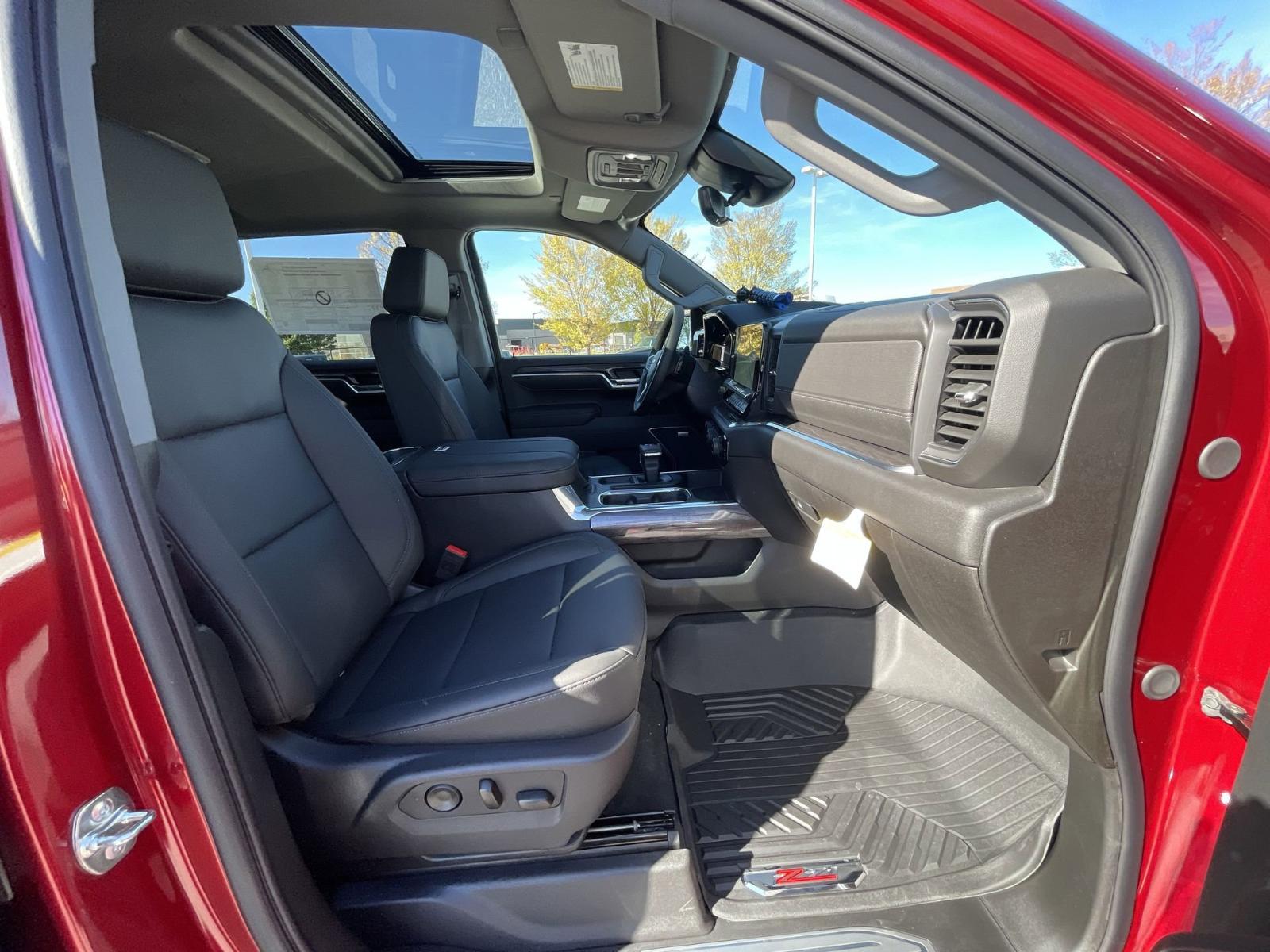 2025 Chevrolet Silverado 1500 Vehicle Photo in BENTONVILLE, AR 72712-4322