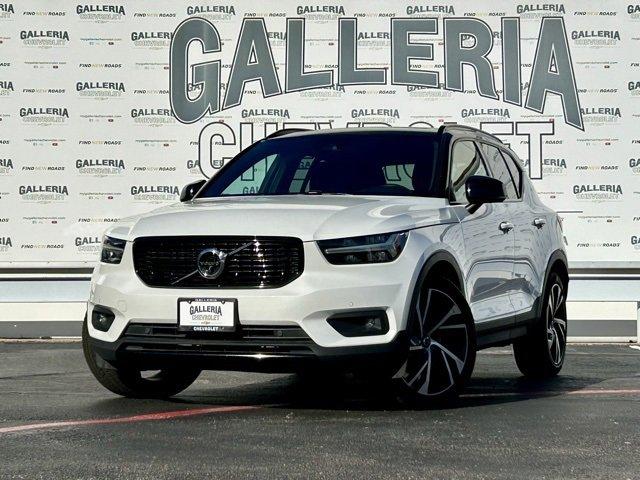 2022 Volvo XC40 Vehicle Photo in DALLAS, TX 75244-5909