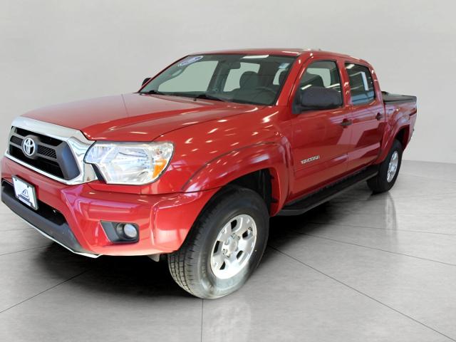 2015 Toyota Tacoma Vehicle Photo in Green Bay, WI 54304