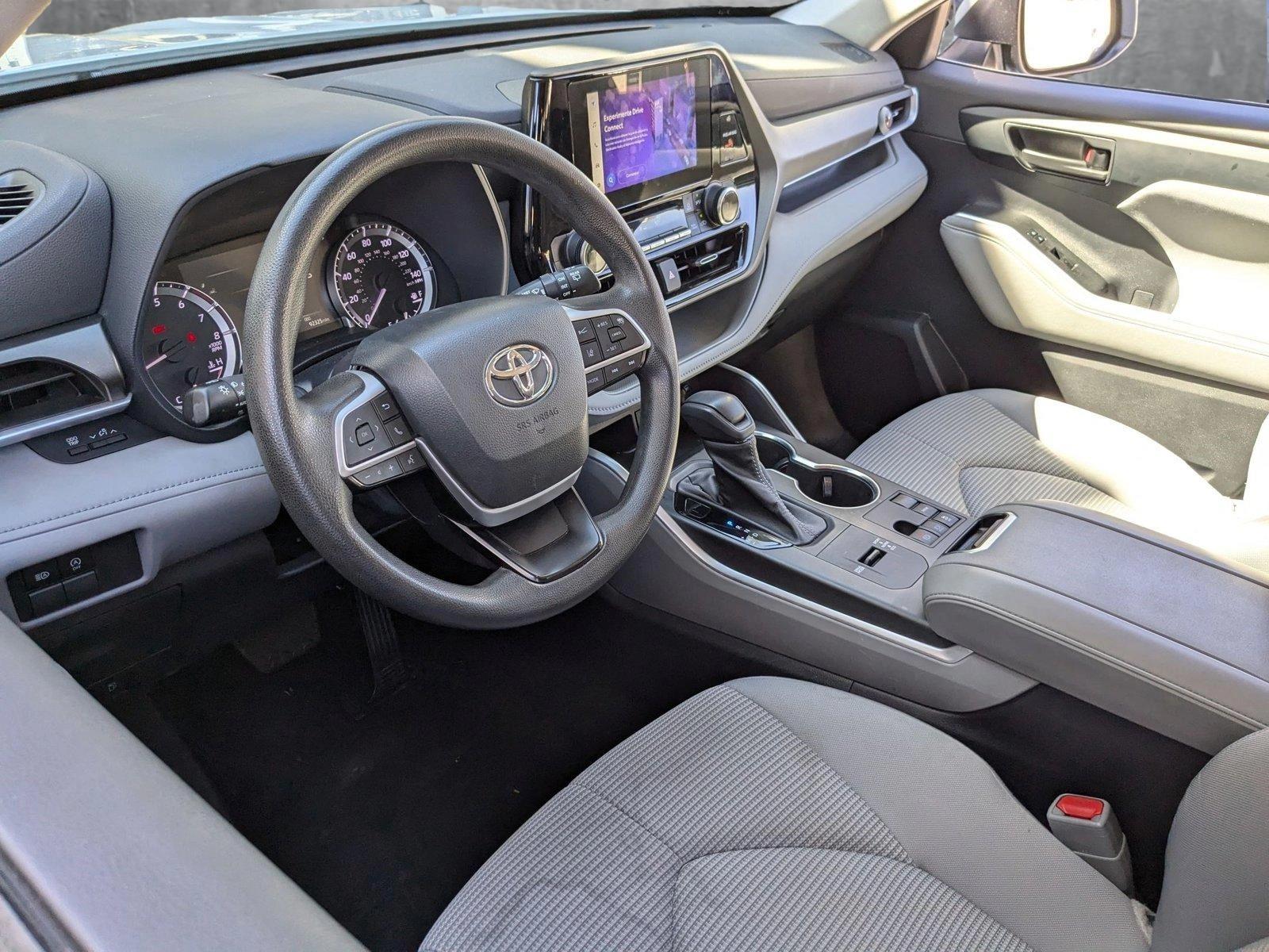 2023 Toyota Highlander Vehicle Photo in Maitland, FL 32751