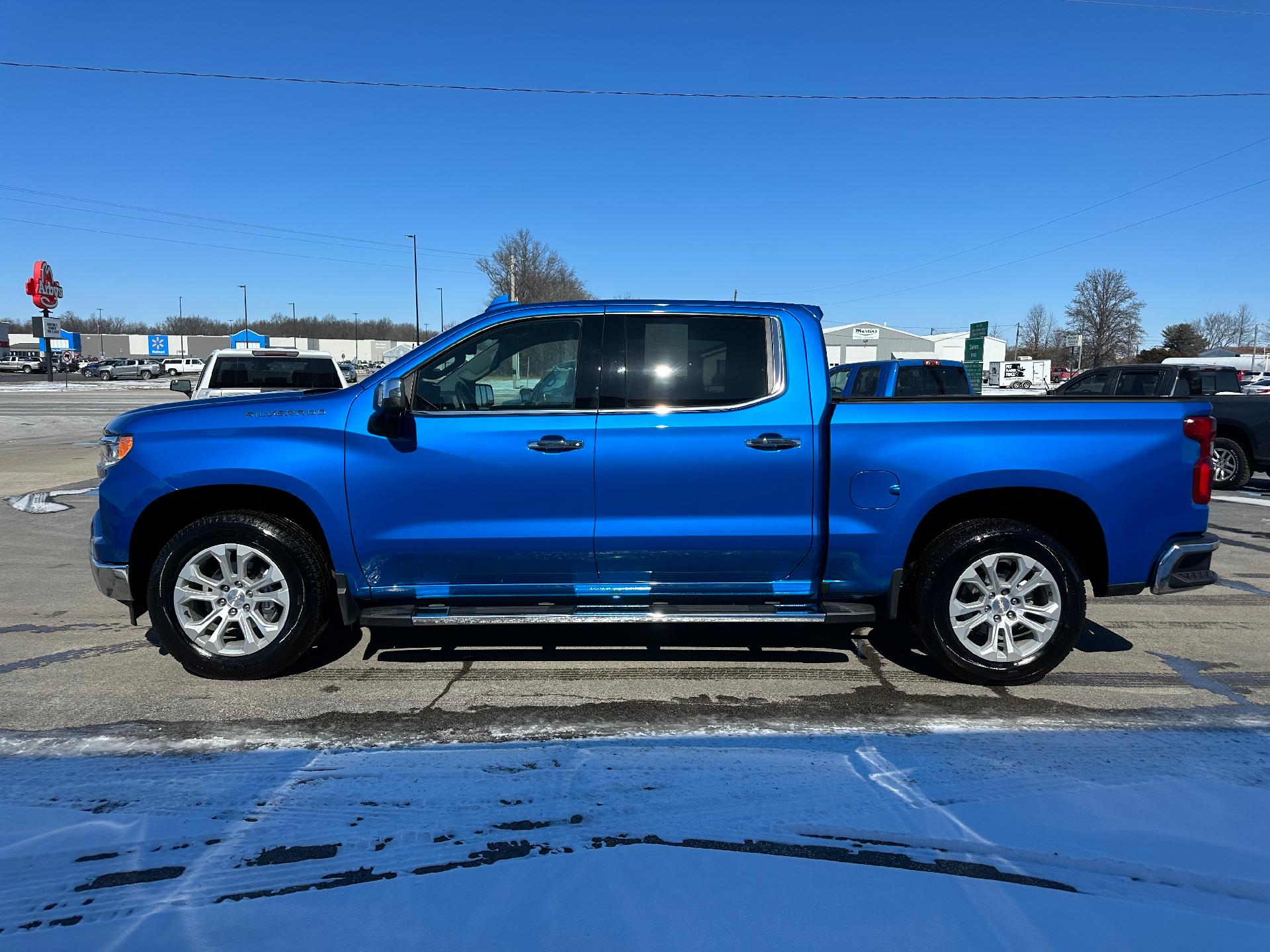 Used 2023 Chevrolet Silverado 1500 LTZ with VIN 1GCUDGED0PZ103418 for sale in Salem, IL