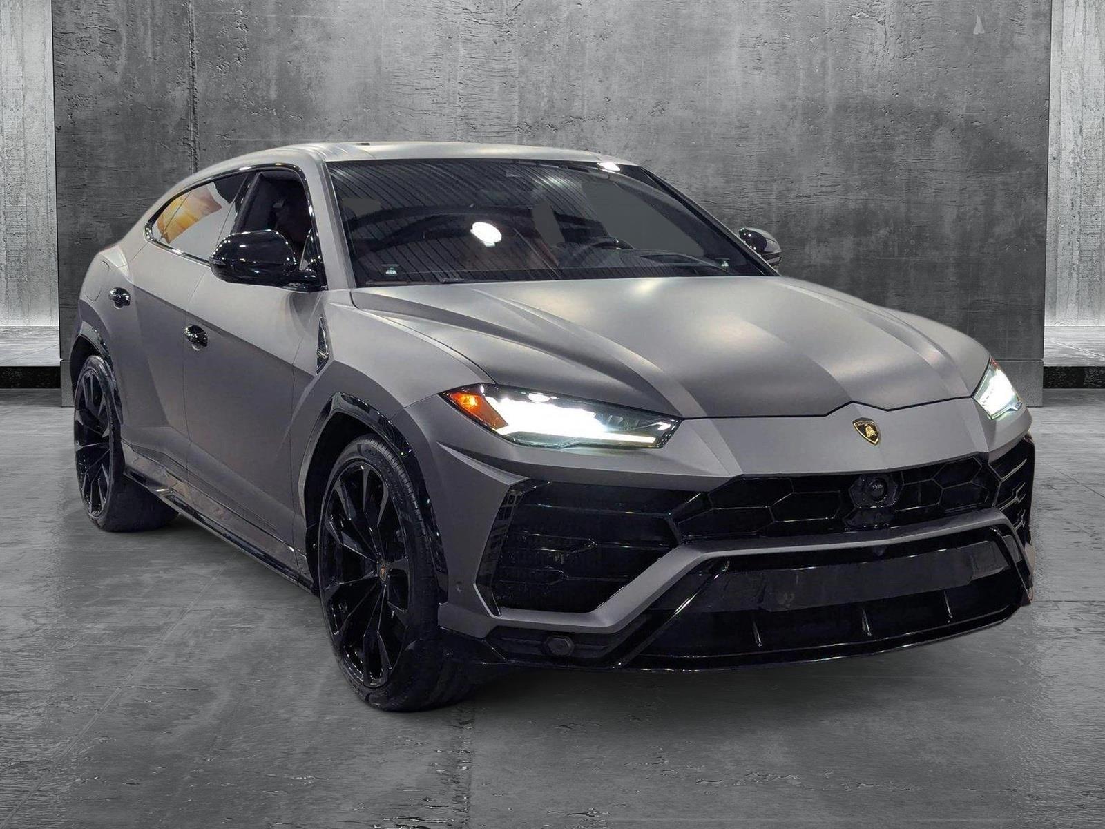 2019 Lamborghini Urus Vehicle Photo in Miami, FL 33169