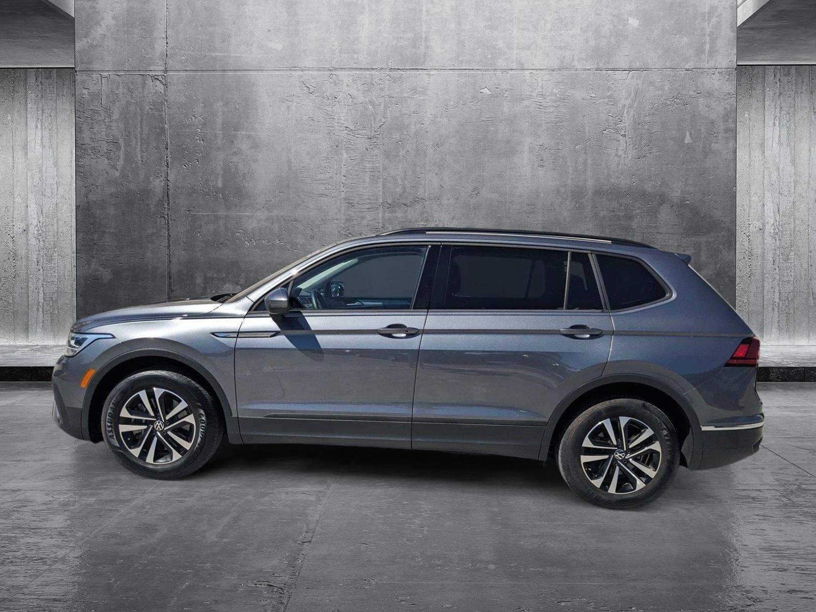 2023 Volkswagen Tiguan Vehicle Photo in MIAMI, FL 33172-3015