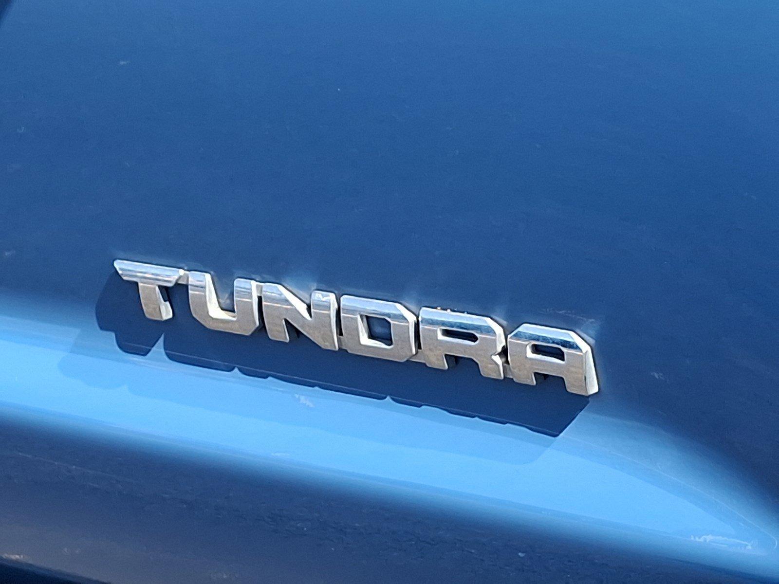 2018 Toyota Tundra 4WD Vehicle Photo in Harrisburg, PA 17111