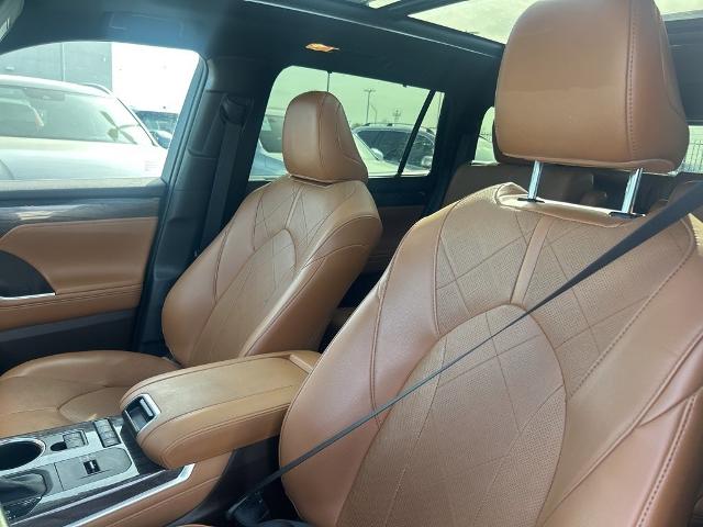 2021 Toyota Highlander Vehicle Photo in San Antonio, TX 78230