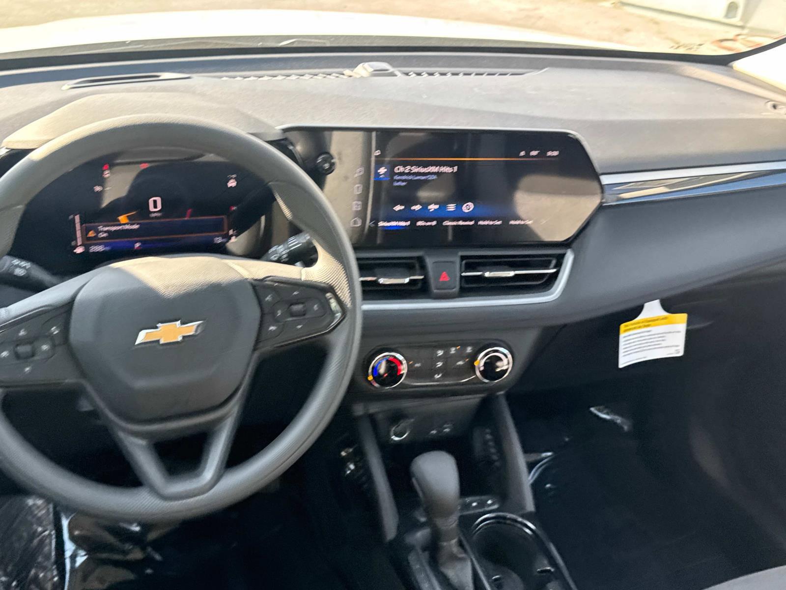 2025 Chevrolet Trailblazer Vehicle Photo in LOS ANGELES, CA 90007-3794