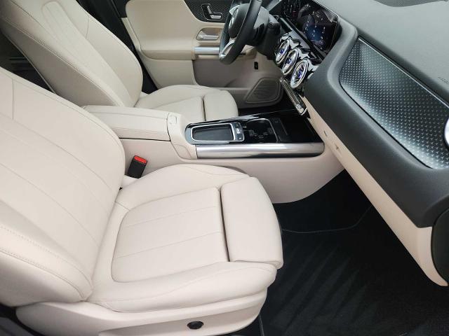 2025 Mercedes-Benz GLA Vehicle Photo in HOUSTON, TX 77079