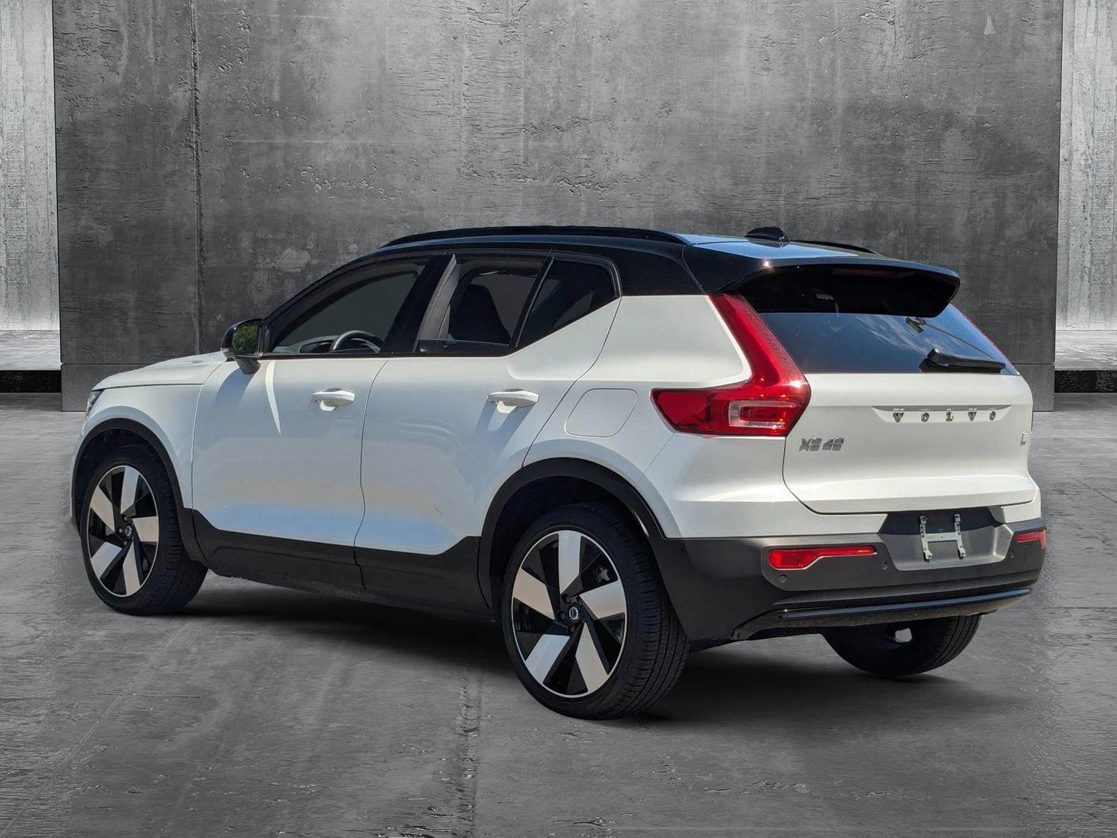 2023 Volvo XC40 Recharge Pure Electric Vehicle Photo in St. Petersburg, FL 33713