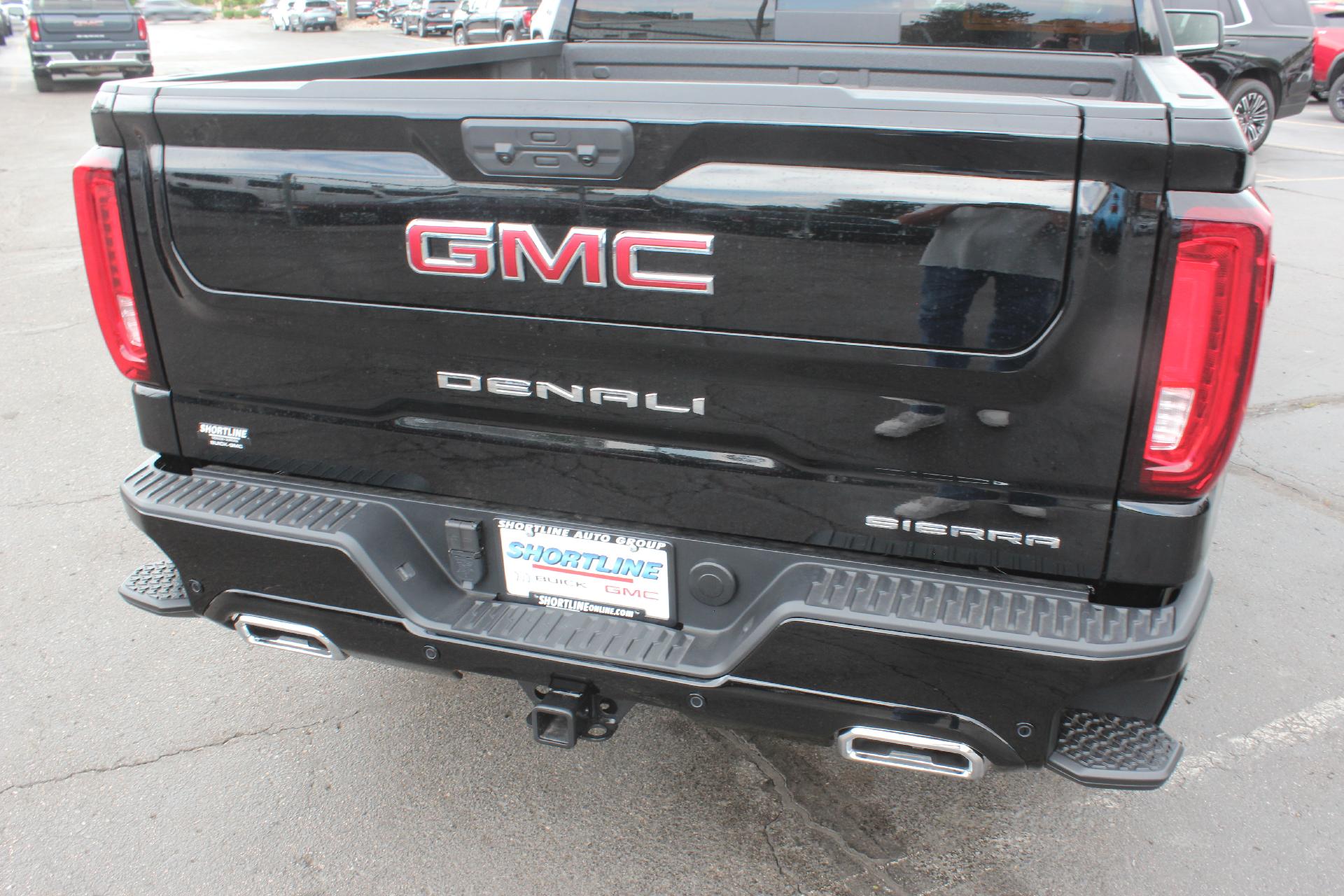 2025 GMC Sierra 1500 Vehicle Photo in AURORA, CO 80012-4011