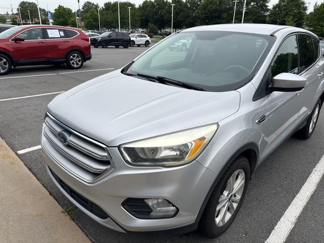 Used 2017 Ford Escape SE with VIN 1FMCU0GD6HUC18857 for sale in Little Rock, AR