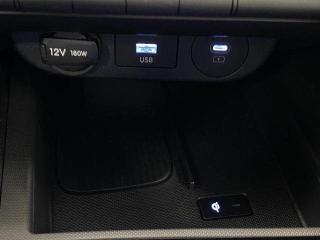 2025 Hyundai ELANTRA Vehicle Photo in Appleton, WI 54913