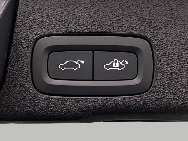 2024 Volvo XC60 Recharge Plug-In Hybrid Vehicle Photo in Appleton, WI 54913