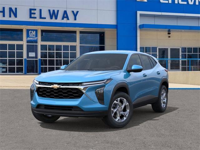 2025 Chevrolet Trax Vehicle Photo in ENGLEWOOD, CO 80113-6708