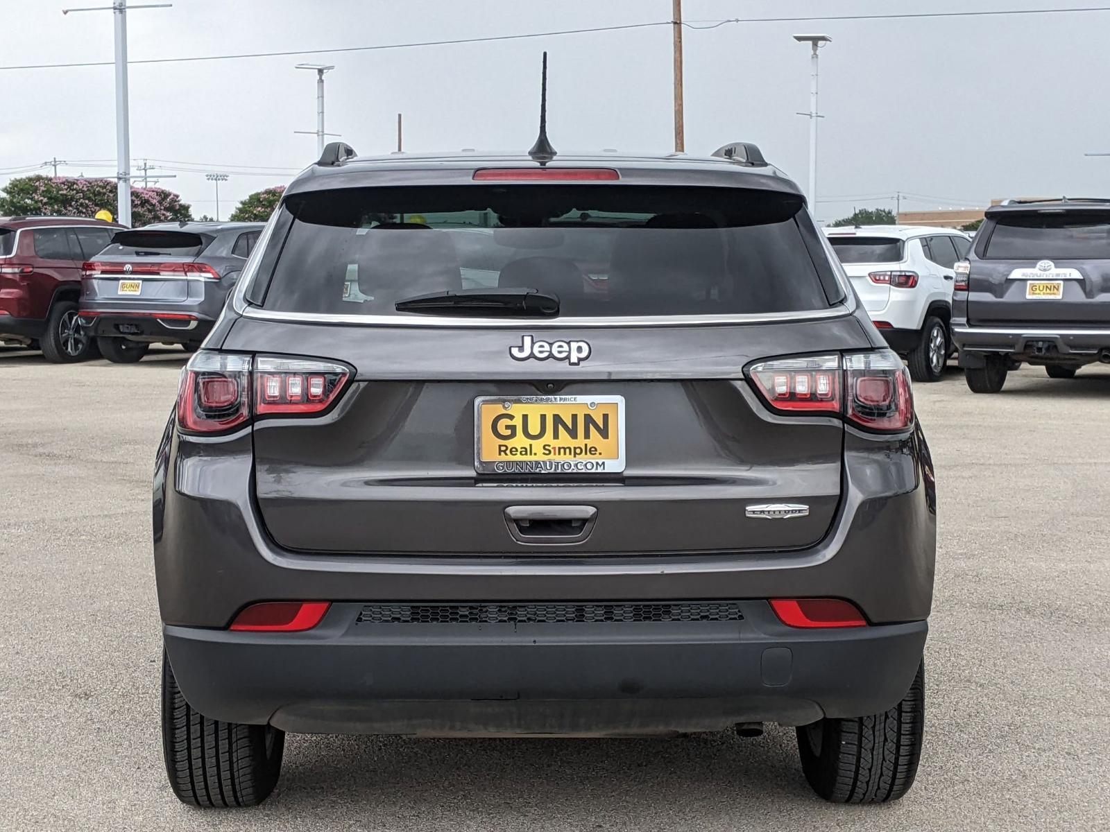 2022 Jeep Compass Vehicle Photo in Seguin, TX 78155