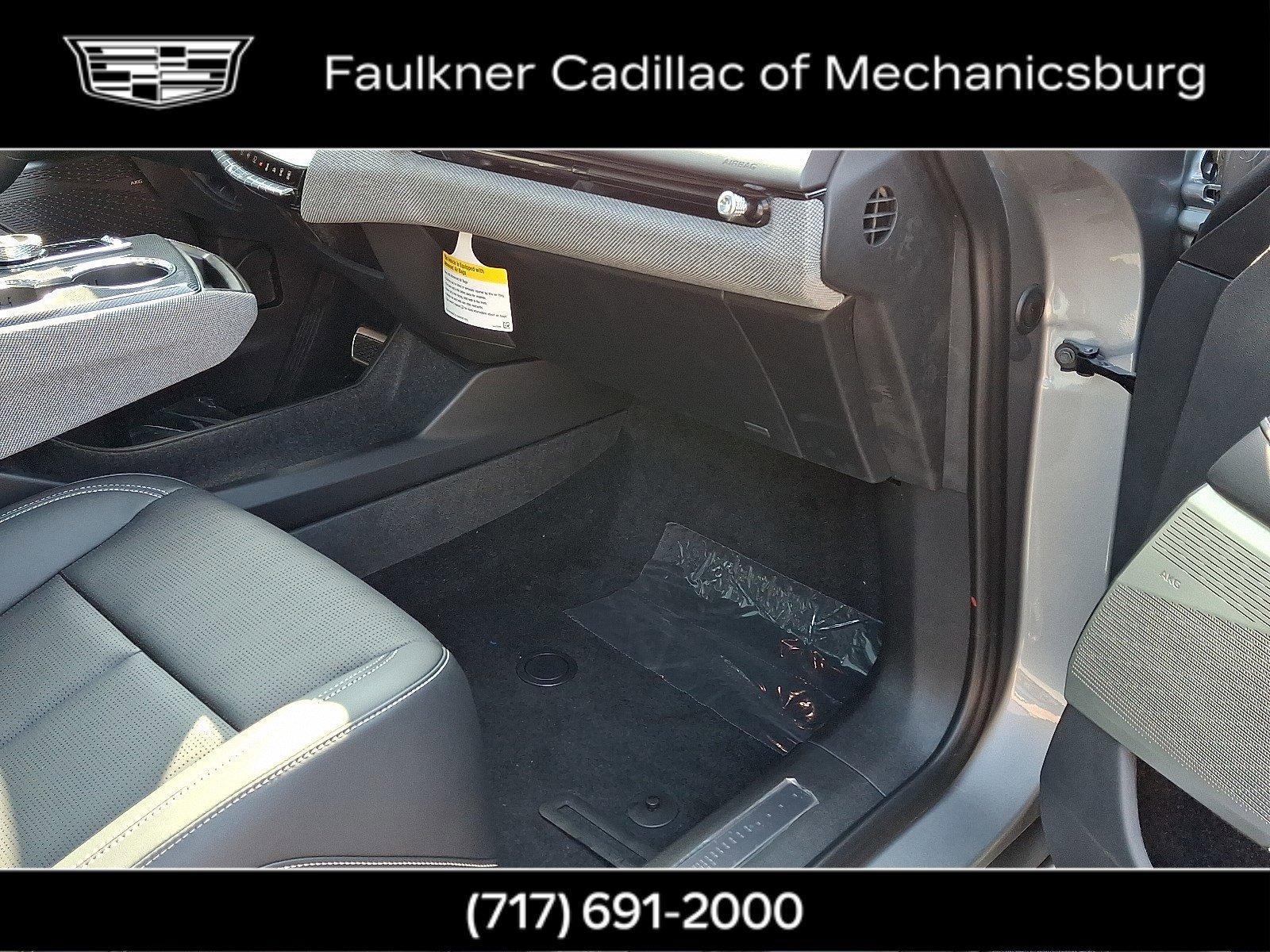 2025 Cadillac OPTIQ Vehicle Photo in MECHANICSBURG, PA 17050-1707