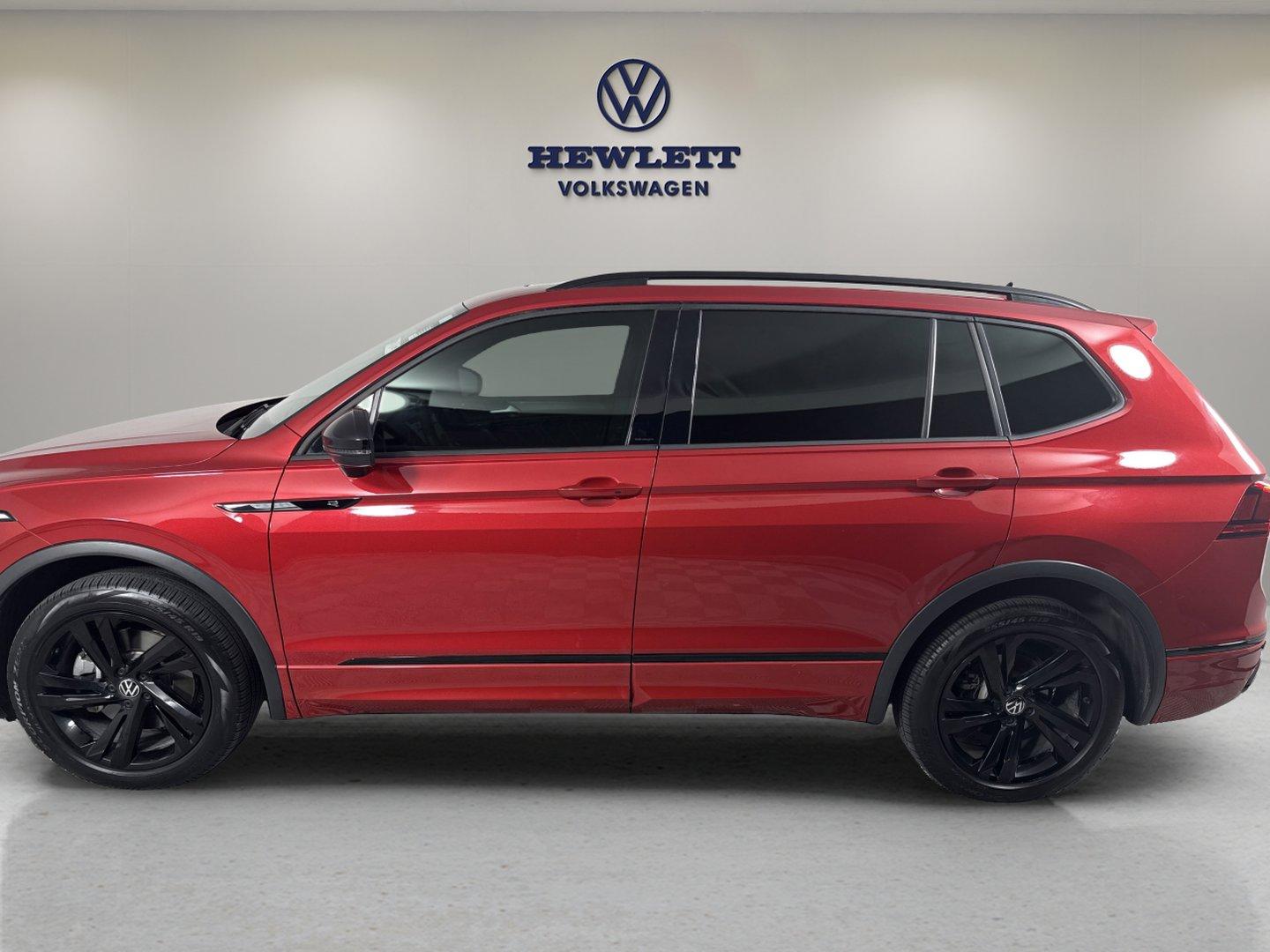 2024 Volkswagen Tiguan Vehicle Photo in Georgetown, TX 78626