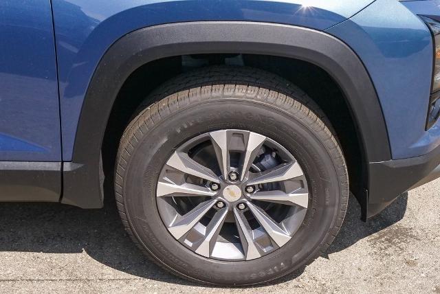 2025 Chevrolet Equinox Vehicle Photo in VENTURA, CA 93003-8585