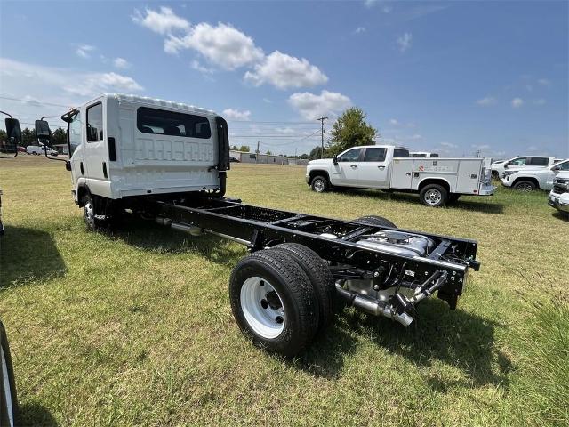 2025 Chevrolet Low Cab Forward 3500 Vehicle Photo in ALCOA, TN 37701-3235