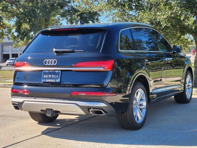 2025 Audi Q7 Vehicle Photo in HOUSTON, TX 77090