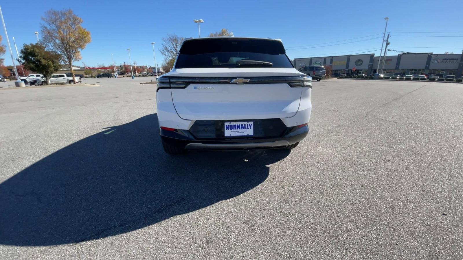 2025 Chevrolet Equinox EV Vehicle Photo in BENTONVILLE, AR 72712-4322