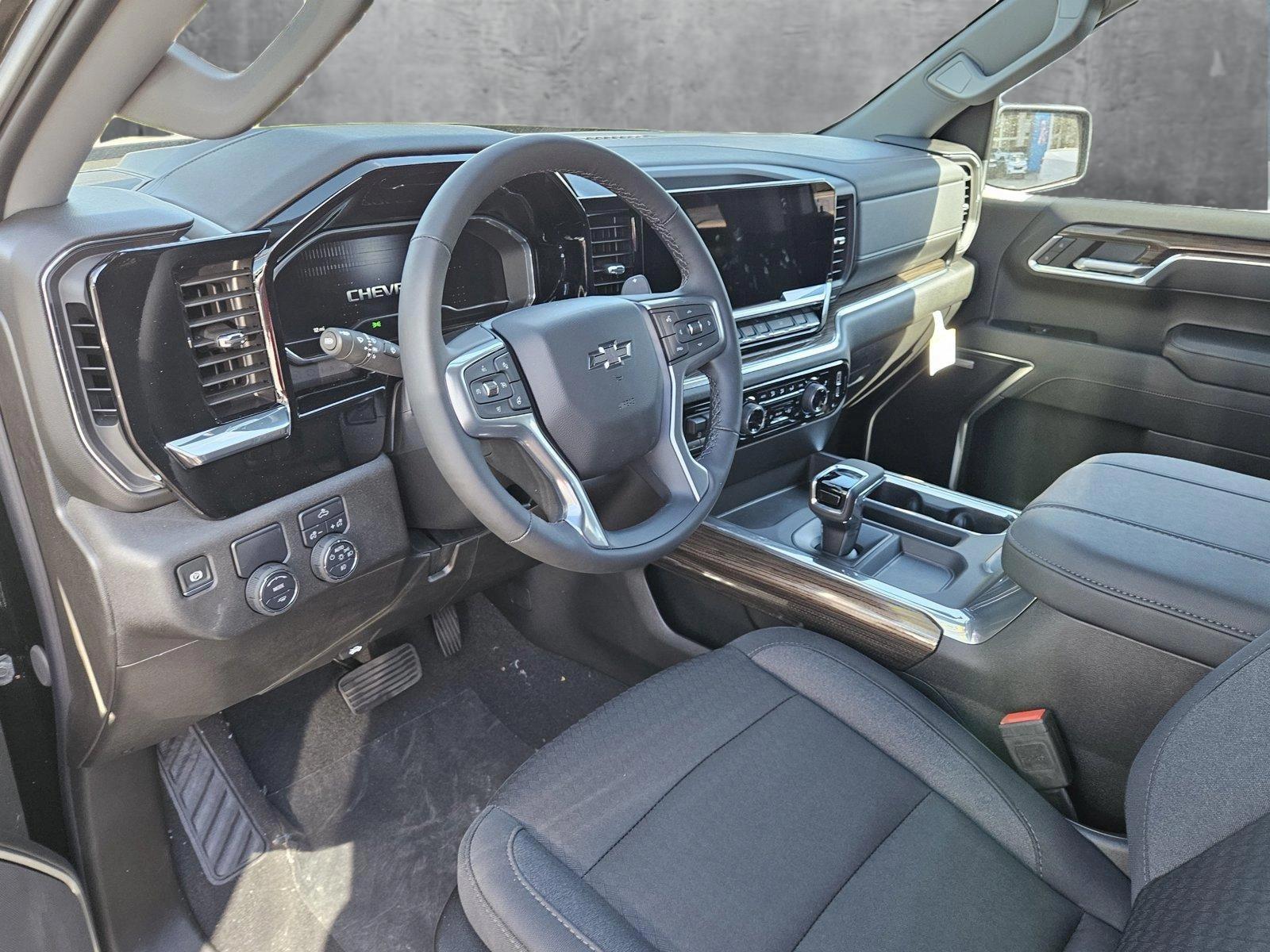 2025 Chevrolet Silverado 1500 Vehicle Photo in PEMBROKE PINES, FL 33024-6534