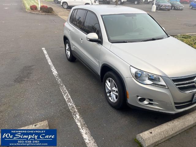 2011 Volkswagen Tiguan Vehicle Photo in NEWBERG, OR 97132-1927