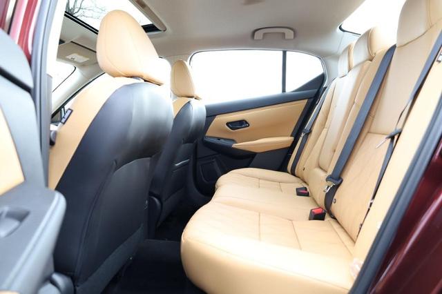 2025 Nissan Sentra Vehicle Photo in Ballwin, MO 63011