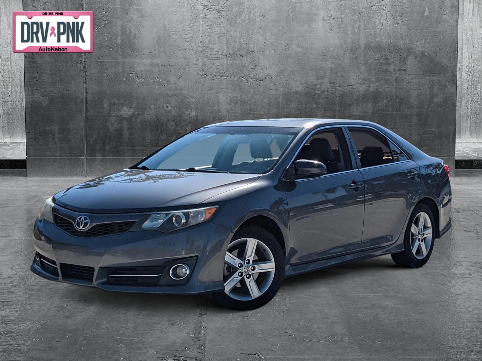 2014 Toyota Camry Vehicle Photo in Davie, FL 33331