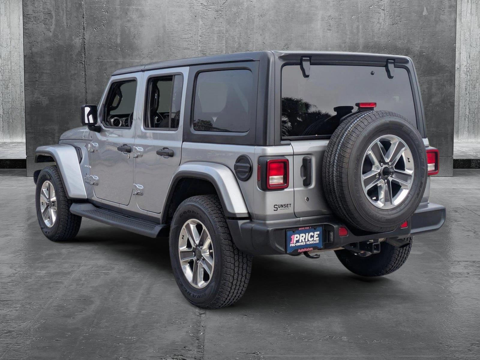 2018 Jeep Wrangler Unlimited Vehicle Photo in Sarasota, FL 34231