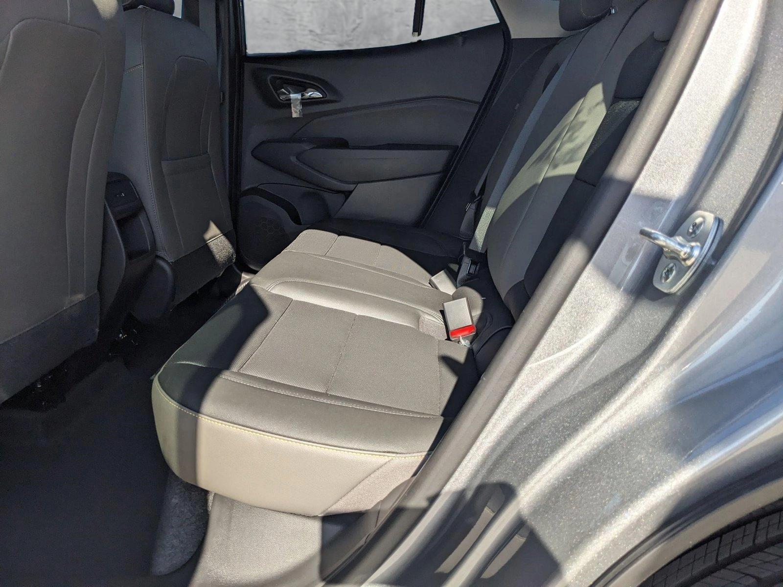 2025 Chevrolet Trax Vehicle Photo in MIAMI, FL 33172-3015