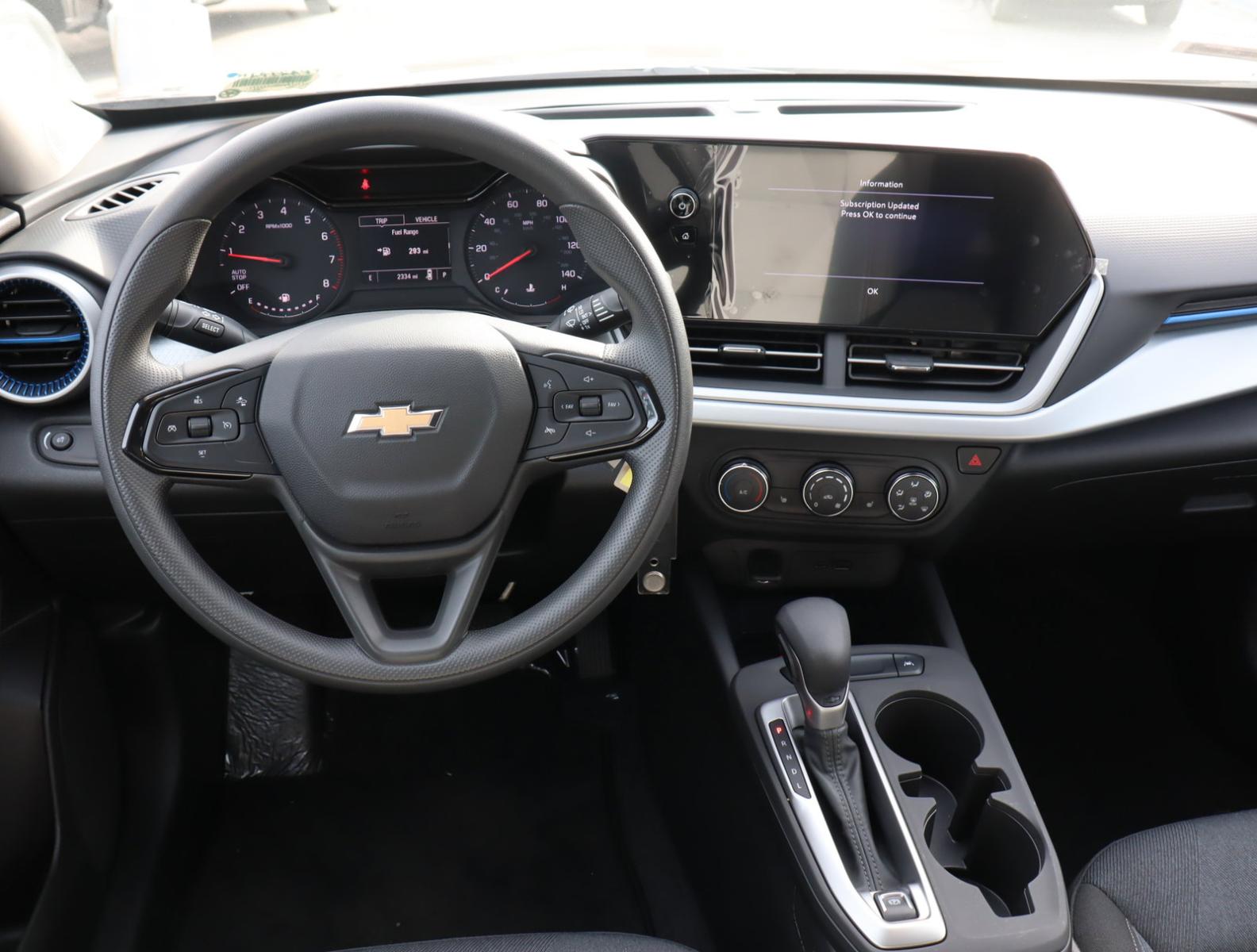 2024 Chevrolet Trax Vehicle Photo in LOS ANGELES, CA 90007-3794