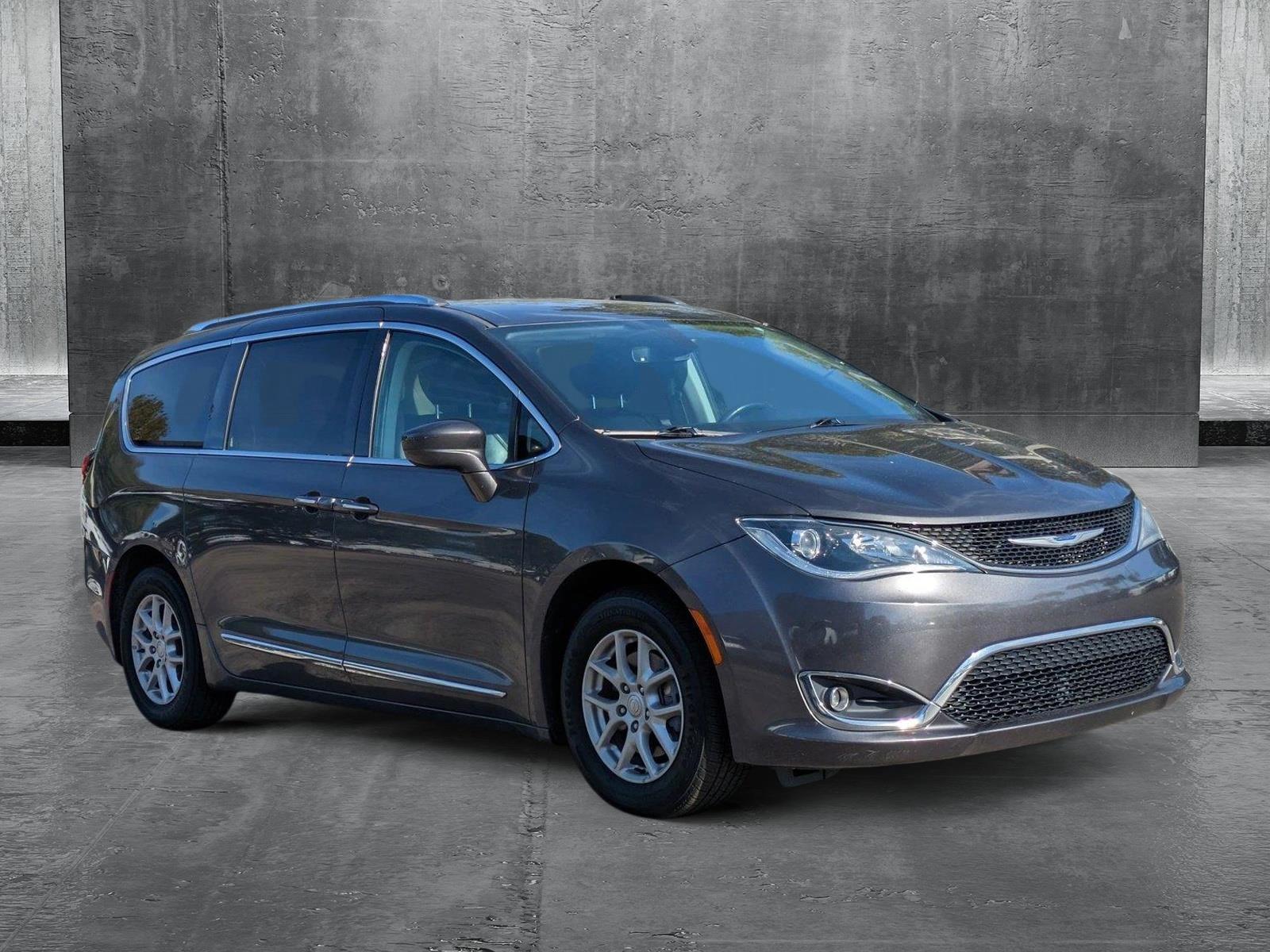 2020 Chrysler Pacifica Vehicle Photo in WEST PALM BEACH, FL 33407-3296